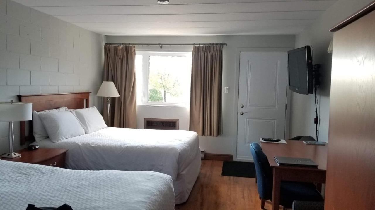 Auberge Happy Logis Lac-Etchemin Dış mekan fotoğraf